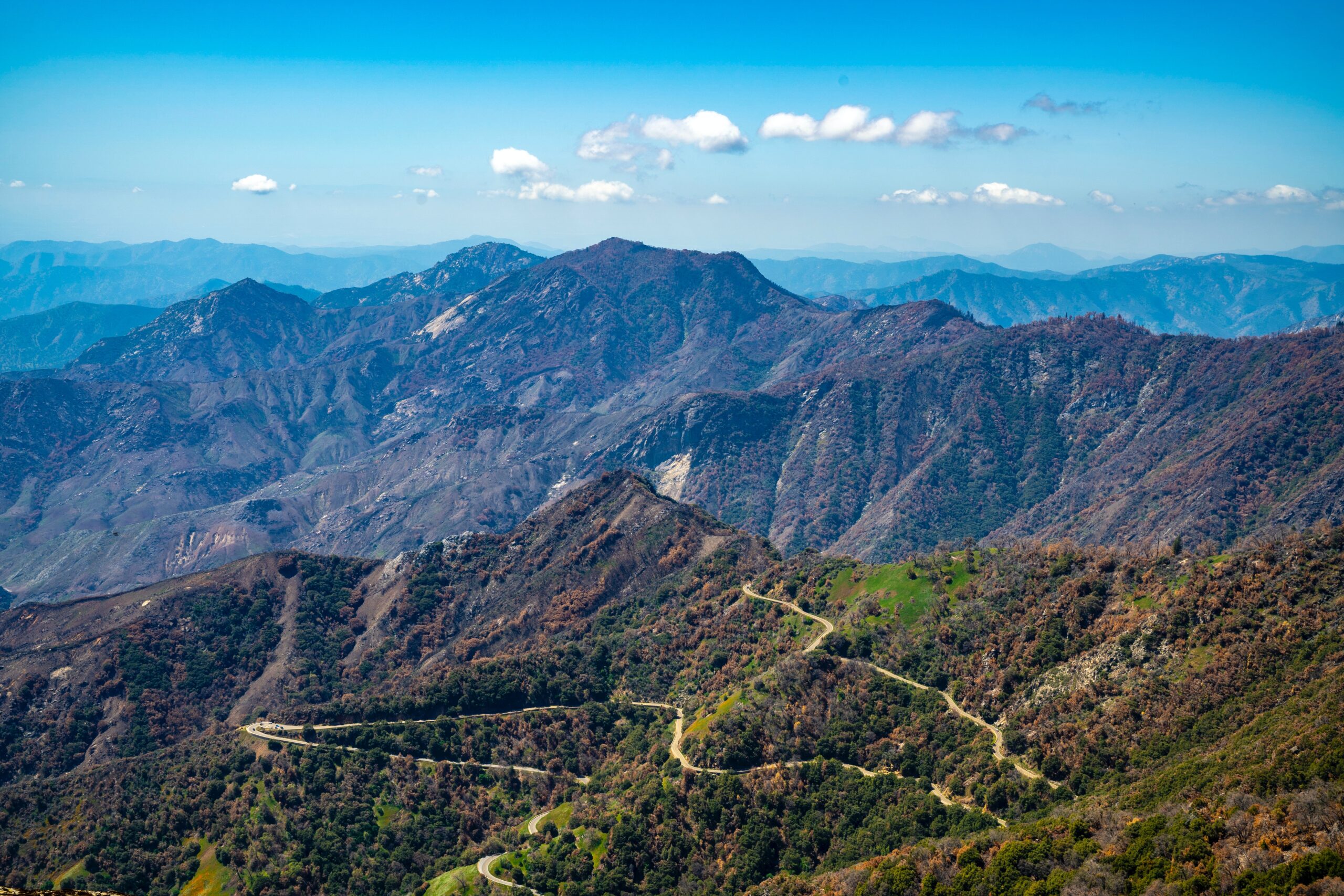 Hiking The Famous Moro Rock Trailhead