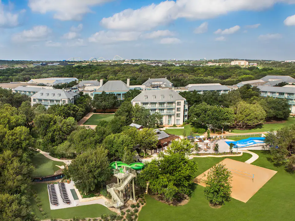 A Luxurious Stay At Hill Country Resort Hyatt In Texas