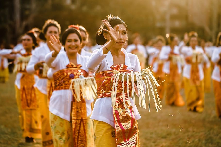 What Language Do They Speak In Bali, Indonesia?